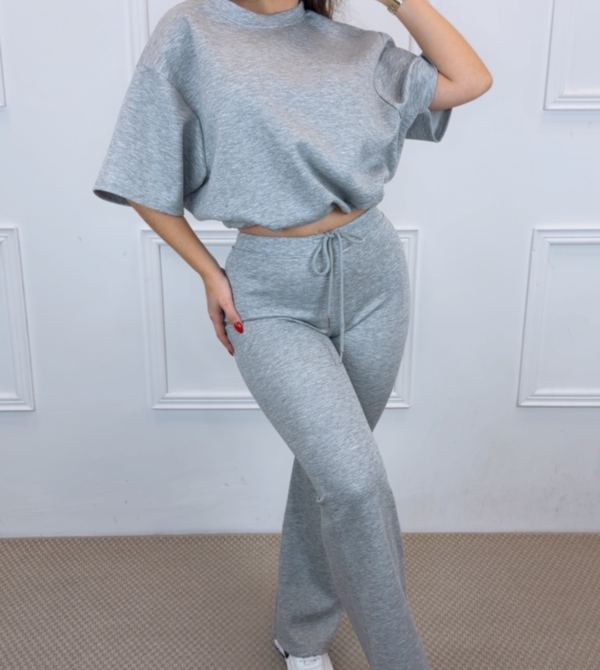 Conjunto campana top globo