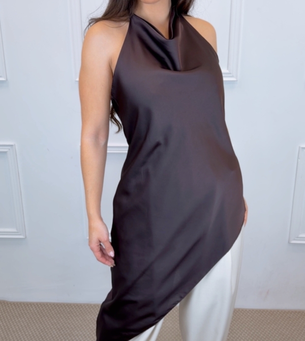 Blusa halter espalda descubierta